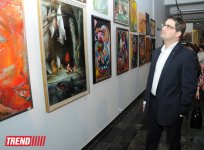 EY Azərbaycan Bakıda "Rəngli düşüncələr" adlı incəsənət sərgisinin sponsorudur (FOTO)