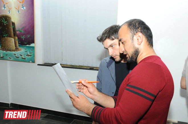 EY Azərbaycan Bakıda "Rəngli düşüncələr" adlı incəsənət sərgisinin sponsorudur (FOTO)