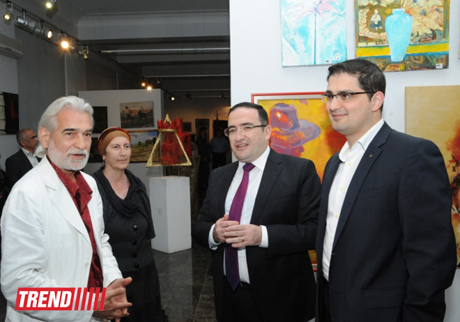 EY Azərbaycan Bakıda "Rəngli düşüncələr" adlı incəsənət sərgisinin sponsorudur (FOTO)