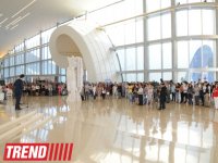 Heydər Əliyev Fondunun vitse-prezidenti Leyla Əliyeva məşhur fotoqraf Anri Kartye-Bressonun fərdi sərgisi ilə tanış olub (FOTO)