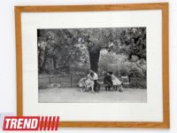 Heydər Əliyev Fondunun vitse-prezidenti Leyla Əliyeva məşhur fotoqraf Anri Kartye-Bressonun fərdi sərgisi ilə tanış olub (FOTO)