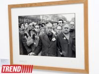 Heydər Əliyev Fondunun vitse-prezidenti Leyla Əliyeva məşhur fotoqraf Anri Kartye-Bressonun fərdi sərgisi ilə tanış olub (FOTO)