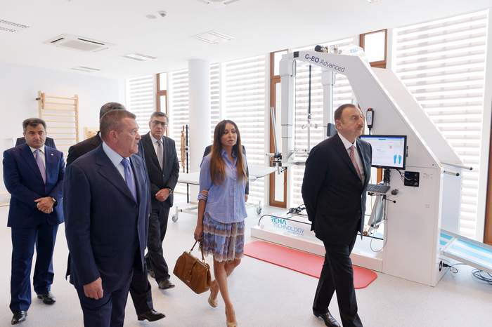 Prezident İlham Əliyev və xanımı Respublika İdman Tibb, Diaqnostika və Reabilitasiya İnstitutunun açılışında iştirak ediblər  (FOTO)