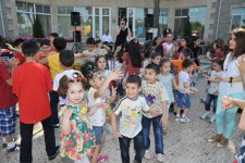 Heydər Əliyev Fondunun vitse-prezidenti Leyla Əliyeva 1 iyun – Uşaqları Beynəlxalq Müdafiə Günü münasibətilə keçirilən tədbirdə iştirak edib (FOTO)