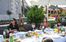 Heydər Əliyev Fondunun vitse-prezidenti Leyla Əliyeva 1 iyun – Uşaqları Beynəlxalq Müdafiə Günü münasibətilə keçirilən tədbirdə iştirak edib (FOTO)