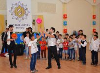 Heydər Əliyev Fondu körpələrimizi yenə sevindirdi (FOTO)