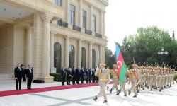 İsveçrə Prezidenti Didye Burkhalterin rəsmi qarşılanma mərasimi olub (FOTO)