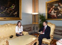 Azərbaycanın birinci xanımı Mehriban Əliyeva Roma şəhərinin meri İqnatsio Marino ilə görüşüb (FOTO)