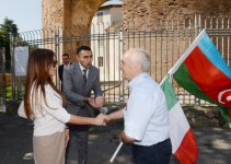 Azərbaycanın birinci xanımı Mehriban Əliyeva Heydər Əliyev Fondunun dəstəyi ilə bərpa edilən Roma katakombaları ilə tanış olub (FOTO)