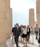 Prezident İlham Əliyev və xanımı Afina Akropolunda olublar (FOTO)