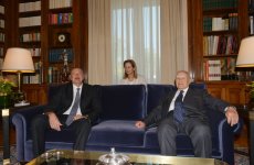 Azərbaycan Prezidenti İlham Əliyevin və Yunanıstan Prezidenti Karolos Papulyasın təkbətək görüşü olub (FOTO)