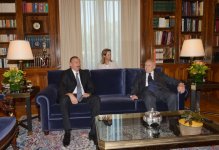 Azərbaycan Prezidenti İlham Əliyevin və Yunanıstan Prezidenti Karolos Papulyasın təkbətək görüşü olub (FOTO)