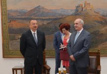 Prezident İlham Əliyev Yunanıstan parlamentinin sədri Vanqelis Meimarakis ilə görüşüb (FOTO)