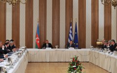 Azərbaycan Prezidenti İlham Əliyevin və Yunanıstanın Baş naziri Antonis Samarasın yüksək səviyyəli iş adamları ilə görüşü olub (FOTO)