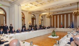 Azərbaycan Prezidenti İlham Əliyevin və Yunanıstanın Baş naziri Antonis Samarasın yüksək səviyyəli iş adamları ilə görüşü olub (FOTO)
