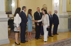 Azərbaycan Respublikasının Prezidenti İlham Əliyevin və xanımı Mehriban Əliyevanın şərəfinə dövlət naharı verilib (FOTO)