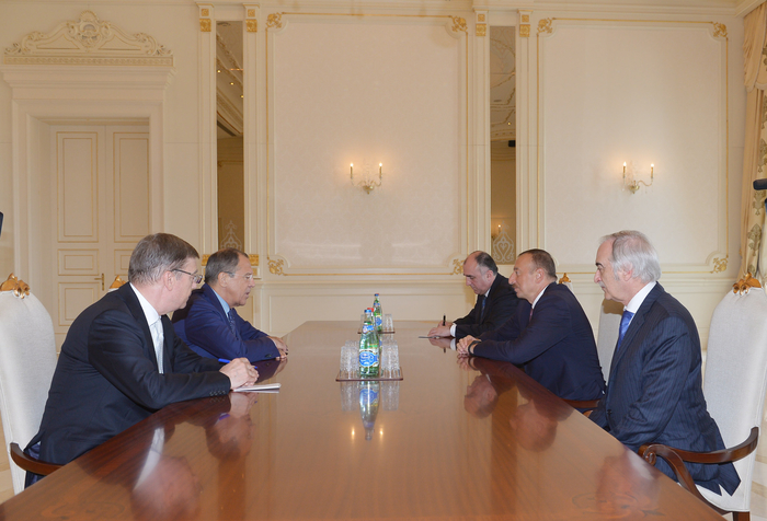 Prezident İlham Əliyev Rusiyanın xarici işlər naziri Sergey Lavrovu qəbul edib (FOTO)
