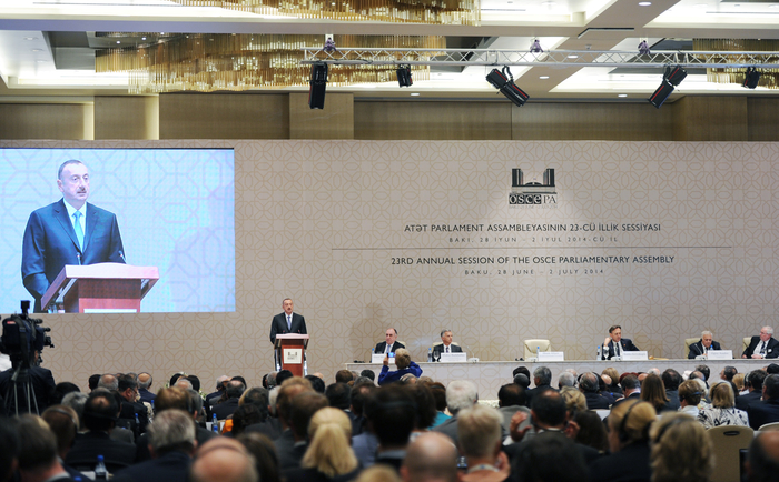 Prezident İlham Əliyev: Bizim məqsədimiz modernləşmək və Azərbaycanı dünyanın inkişaf etmiş ölkəsinə çevirməkdir (ƏLAVƏ OLUNUB)(FOTO)