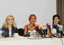 Tünzalə Ağayeva gənc müğənni Sura Əsgərlinin xatirəsinə konsert həsr edəcək (FOTO) (VİDEO)