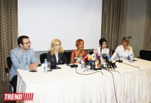 Tünzalə Ağayeva gənc müğənni Sura Əsgərlinin xatirəsinə konsert həsr edəcək (FOTO) (VİDEO)
