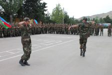 Gənclər Fondu əsgərlərlə görüş keçirib (FOTO)