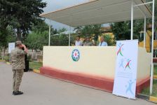 Gənclər Fondu əsgərlərlə görüş keçirib (FOTO)