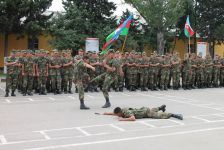 Gənclər Fondu əsgərlərlə görüş keçirib (FOTO)