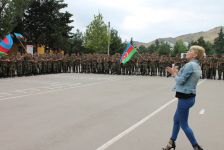 Gənclər Fondu əsgərlərlə görüş keçirib (FOTO)