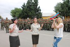 Gənclər Fondu əsgərlərlə görüş keçirib (FOTO)