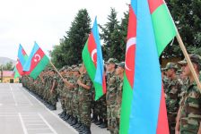 Gənclər Fondu əsgərlərlə görüş keçirib (FOTO)