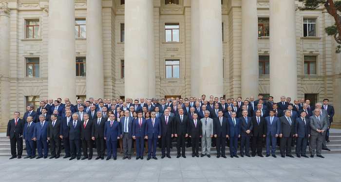 Prezident İlham Əliyev: Diplomatların fəaliyyəti ilk növbədə Qarabağla, İrəvan xanlığı ilə bağlı həqiqətlərin dünyaya çatdırılmasına istiqamətlənməlidir (FOTO)