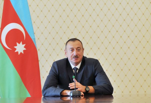 Prezident İlham Əliyev: Hamımız çalışmalıyıq ki, İslam həmrəyliyini gücləndirək, müsəlman ölkələri arasındakı birliyi daha da möhkəmləndirək (FOTO)