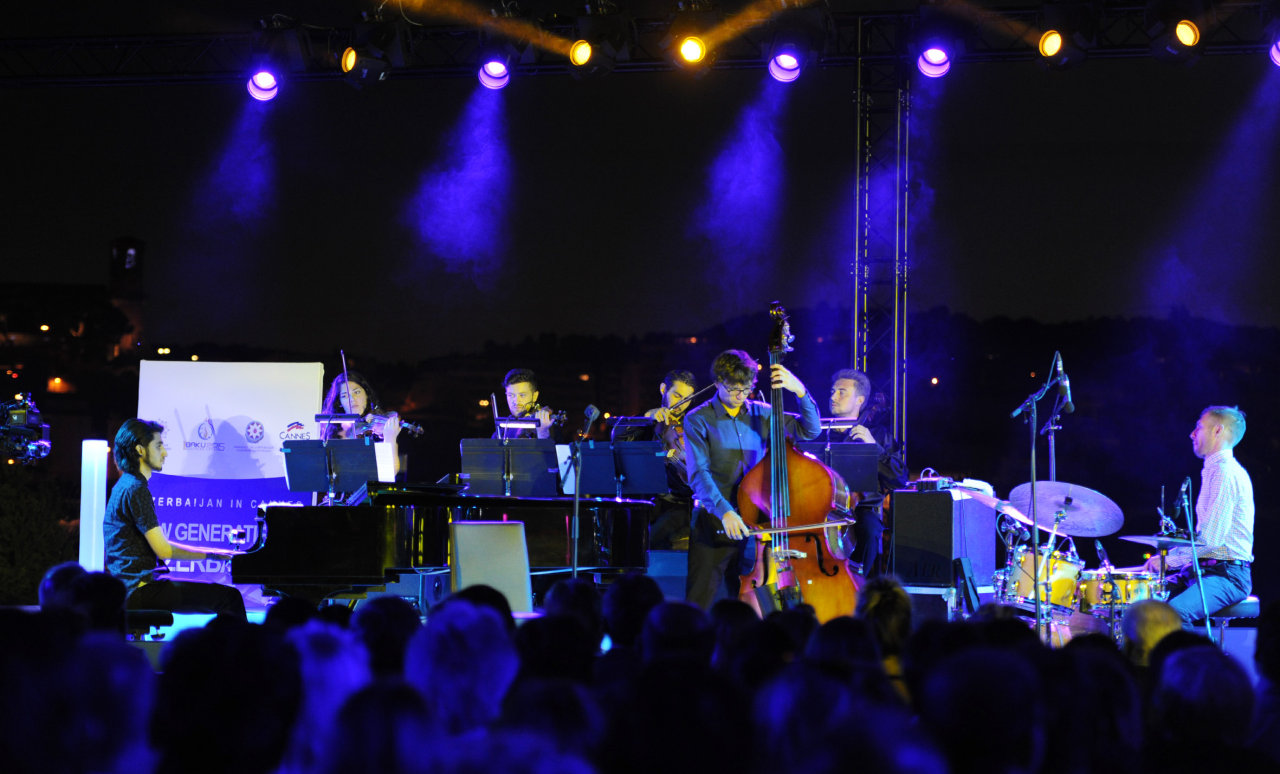 Mehriban Əliyeva Kannda Azərbaycan mədəniyyəti günləri çərçivəsində caz musiqisindən ibarət konserti izləyib (FOTO)
