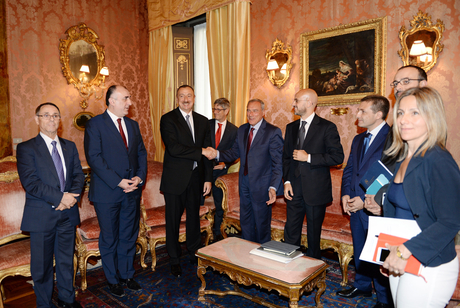 Prezident İlham Əliyev Romada İtaliya Senatının sədri Pietro Qrasso ilə görüşüb (FOTO)