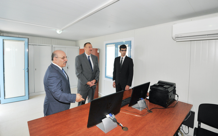 Prezident İlham Əliyev Suraxanı Günəş Elektrik Stansiyasının açılışında iştirak edib (FOTO)