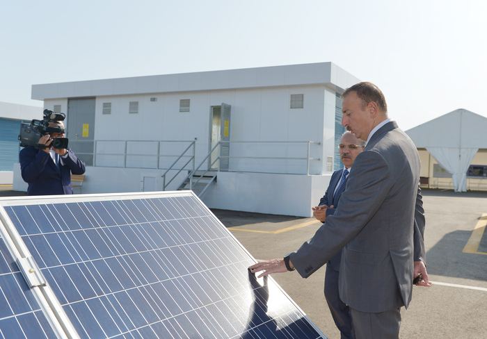 Prezident İlham Əliyev Suraxanı Günəş Elektrik Stansiyasının açılışında iştirak edib (FOTO)