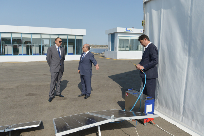 Prezident İlham Əliyev Suraxanı Günəş Elektrik Stansiyasının açılışında iştirak edib (FOTO)
