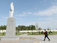 Prezident İlham Əliyev Xızı rayonuna səfərə gəlib (FOTO)