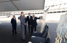 Prezident İlham Əliyev Bakı Olimpiya Stadionunda tikinti işlərinin gedişi ilə tanış olub (FOTO)