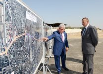Prezident İlham Əliyev Bakı Olimpiya Stadionu ətrafında inşası davam etdirilən yol-nəqliyyat infrastrukturunun tikintisi ilə tanış olub (FOTO)