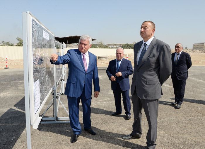Prezident İlham Əliyev Bakı Olimpiya Stadionu ətrafında inşası davam etdirilən yol-nəqliyyat infrastrukturunun tikintisi ilə tanış olub (FOTO)