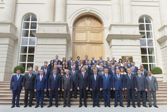 Prezident İlham Əliyev Maliyyə Nazirliyinin yeni inşa edilən inzibati binası ilə tanış olub (FOTO)