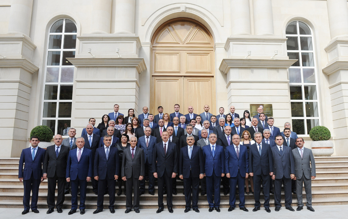 Prezident İlham Əliyev Maliyyə Nazirliyinin yeni inşa edilən inzibati binası ilə tanış olub (FOTO)
