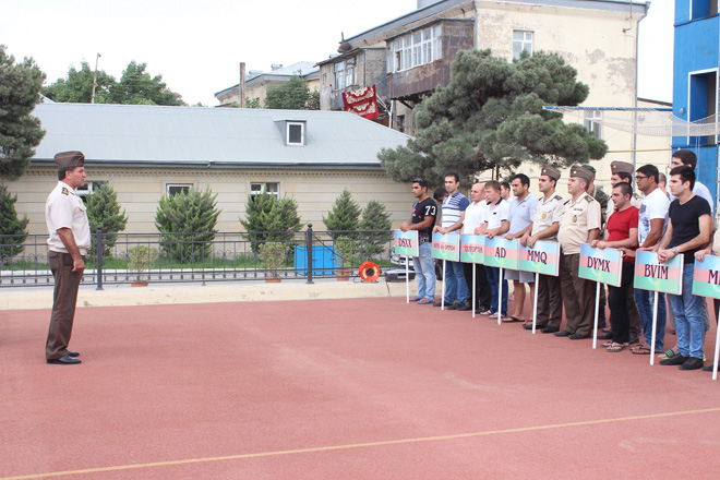 FHN-in İdman Sağlamlıq Klubunun üzgüçülük üzrə çempionatı keçirilib (FOTO)