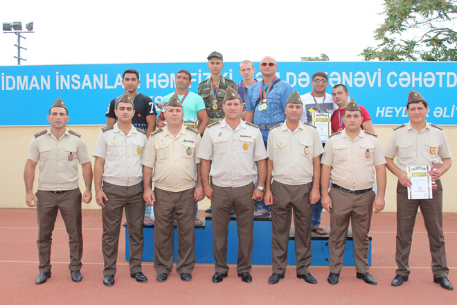 FHN-in İdman Sağlamlıq Klubunun üzgüçülük üzrə çempionatı keçirilib (FOTO)