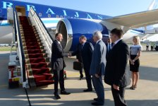 Prezident İlham Əliyev Rusiya Federasiyasına işgüzar səfərə gəlib (FOTO)