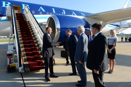 Prezident İlham Əliyev Rusiya Federasiyasına işgüzar səfərə gəlib (FOTO)