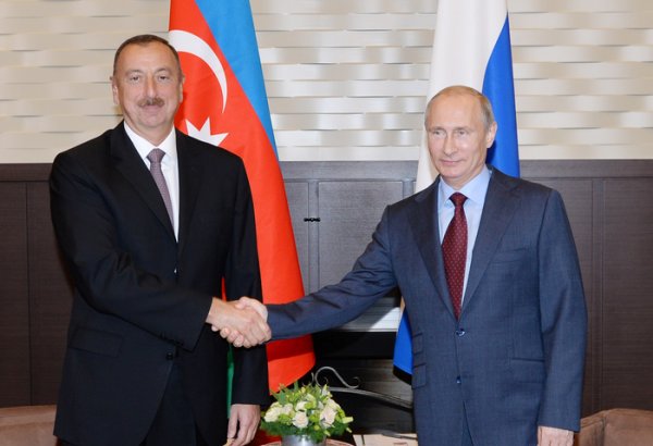 Vladimir Putin Azərbaycan Prezidenti İlham Əliyevi təbrik edib