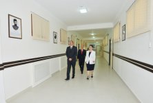 İlham Əliyev Bakı Slavyan Universiteti nəzdində Məktəb-Lisey Kompleksinin əsaslı təmir və yenidənqurma işlərindən sonrakı vəziyyəti ilə tanış olub
(FOTO)