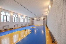 İlham Əliyev Bakı Slavyan Universiteti nəzdində Məktəb-Lisey Kompleksinin əsaslı təmir və yenidənqurma işlərindən sonrakı vəziyyəti ilə tanış olub
(FOTO)